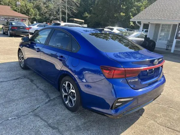 3KPF24AD0LE176734 2020 KIA FORTE - Image 2