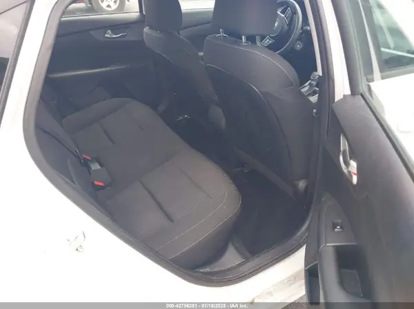 3KPF24AD0LE183344 2020 KIA FORTE - Image 8