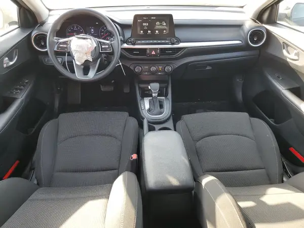 3KPF24AD0LE183585 2020 KIA FORTE - Image 8