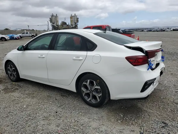 3KPF24AD0LE184719 2020 KIA FORTE - Image 2