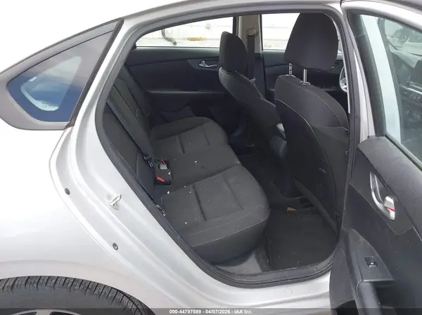 3KPF24AD0LE188978 2020 KIA FORTE - Image 8