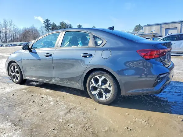 3KPF24AD0LE189869 2020 KIA FORTE - Image 2