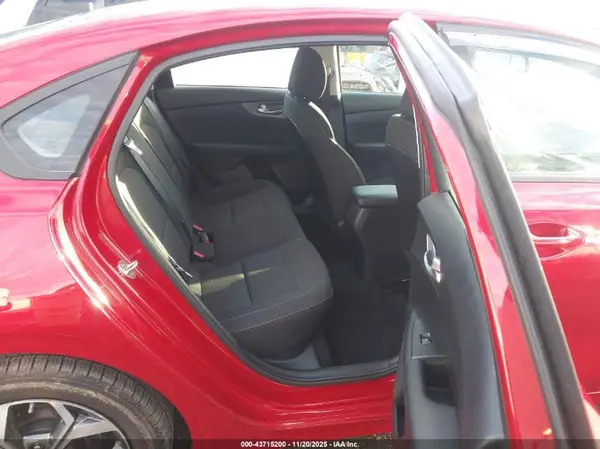 3KPF24AD0LE194747 2020 KIA FORTE - Image 8