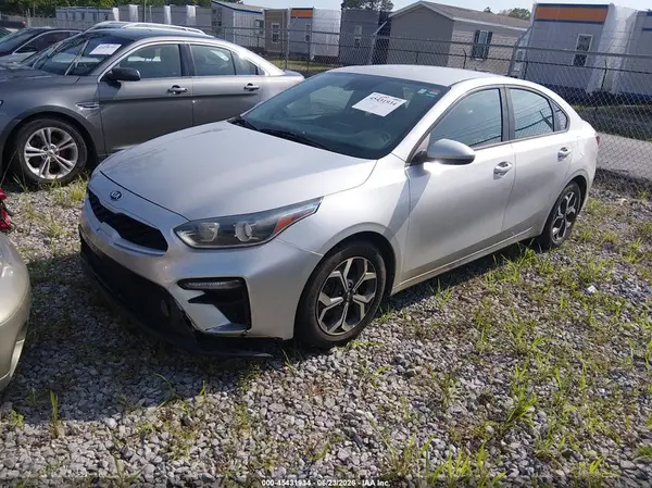 3KPF24AD0LE201387 2020 KIA FORTE - Image 2
