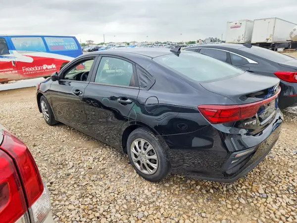 3KPF24AD0LE208212 2020 KIA FORTE - Image 2