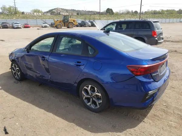 3KPF24AD0LE209246 2020 KIA FORTE - Image 2