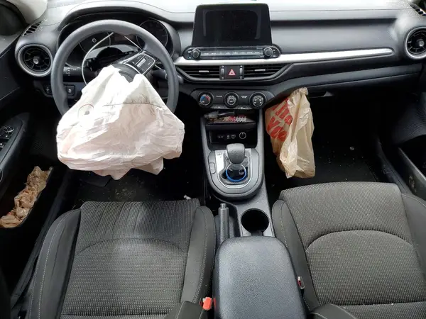 3KPF24AD0LE213572 2020 KIA FORTE - Image 8