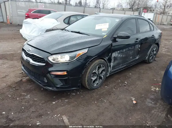 3KPF24AD0LE214429 2020 KIA FORTE - Image 2