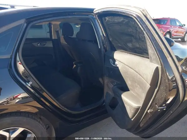 3KPF24AD0LE214432 2020 KIA FORTE - Image 8