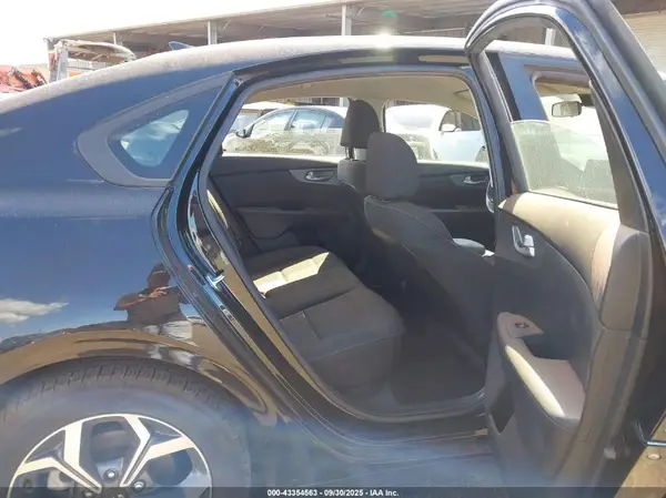 3KPF24AD0LE223129 2020 KIA FORTE - Image 8