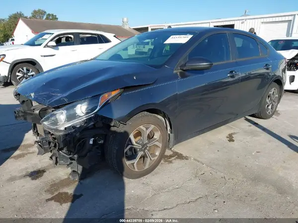 3KPF24AD0LE223454 2020 KIA FORTE - Image 2