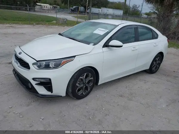 3KPF24AD0LE226080 2020 KIA FORTE - Image 2