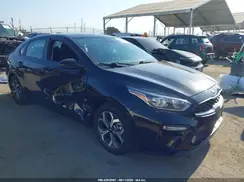 3KPF24AD0LE228301 2020 KIA FORTE
