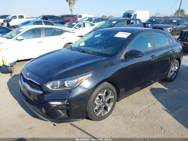 3KPF24AD0LE228301 2020 KIA FORTE - Image 2