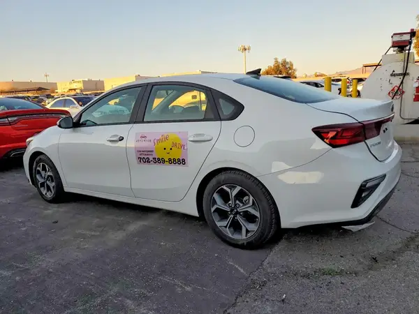 3KPF24AD0LE230792 2020 KIA FORTE - Image 2