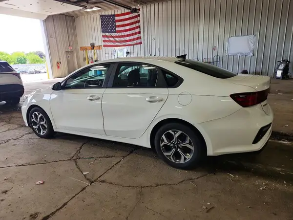 3KPF24AD0LE233336 2020 KIA FORTE - Image 2