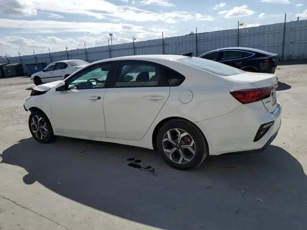 3KPF24AD0LE234096 2020 KIA FORTE - Image 2