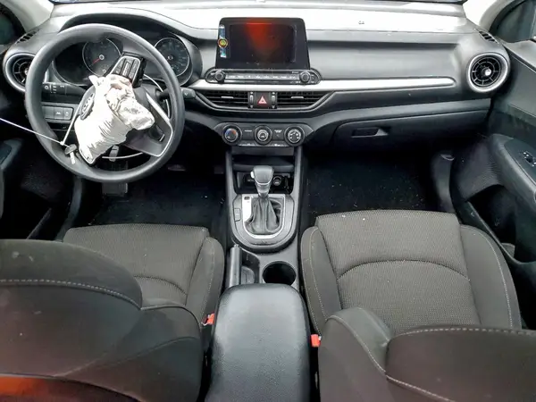 3KPF24AD0LE235801 2020 KIA FORTE - Image 8