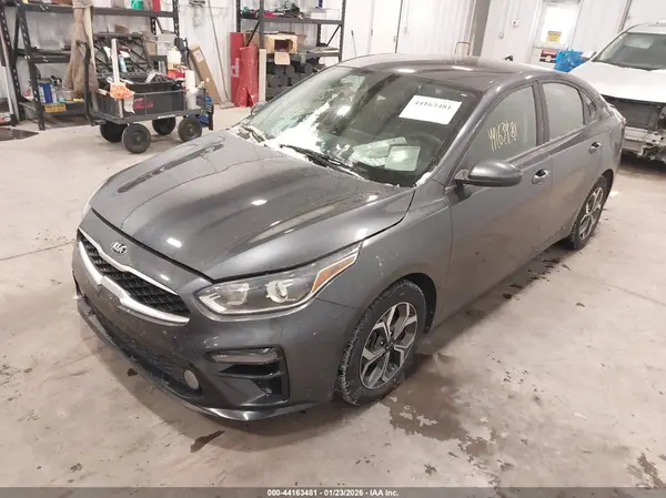 3KPF24AD0LE237550 2020 KIA FORTE - Image 2