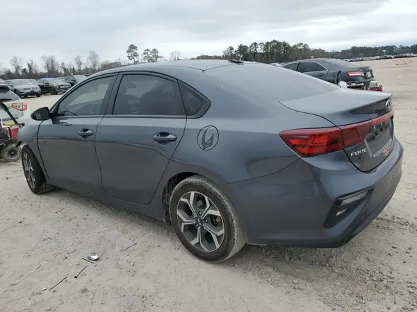 3KPF24AD0LE239279 2020 KIA FORTE - Image 2