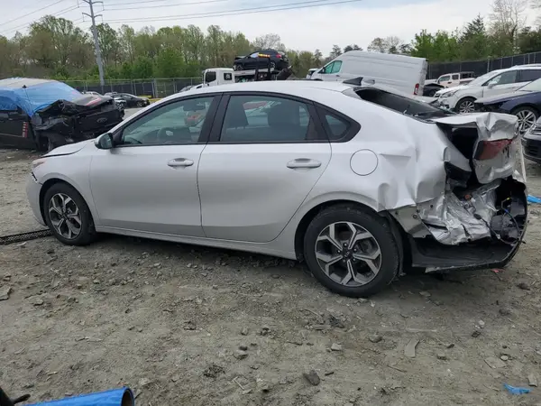 3KPF24AD0LE246474 2020 KIA FORTE - Image 2