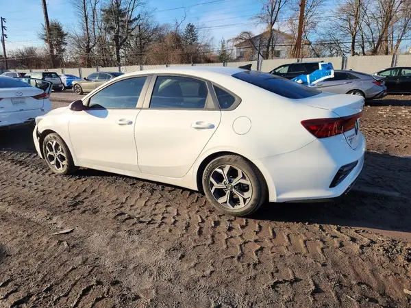 3KPF24AD0LE248905 2020 KIA FORTE - Image 2