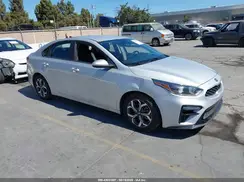 3KPF24AD0LE250492 2020 KIA FORTE