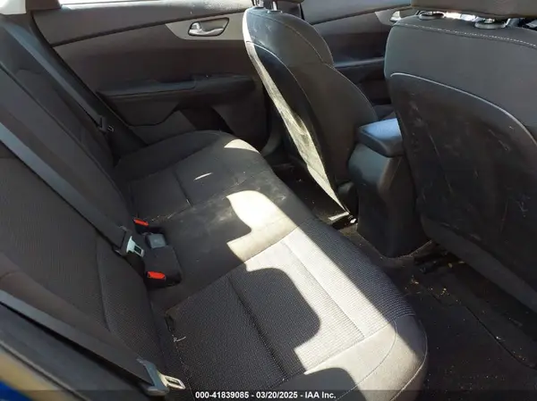 3KPF24AD0ME264586 2021 KIA FORTE - Image 8