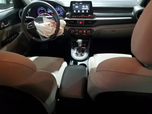 3KPF24AD0ME264751 2021 KIA FORTE - Image 8