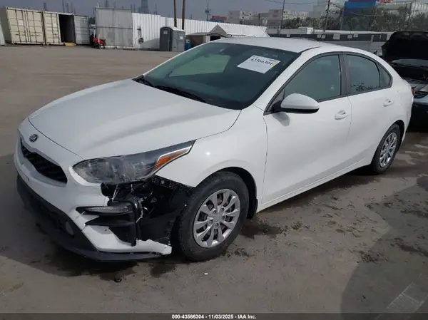 3KPF24AD0ME265317 2021 KIA FORTE - Image 2