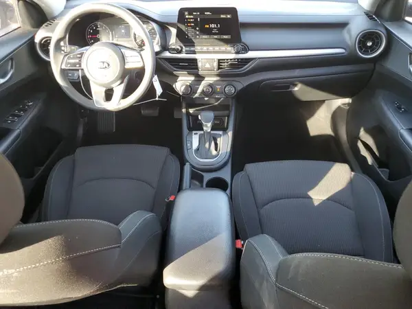 3KPF24AD0ME266743 2021 KIA FORTE - Image 8