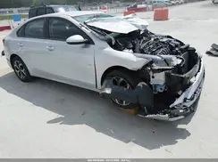 3KPF24AD0ME266824 2021 KIA FORTE
