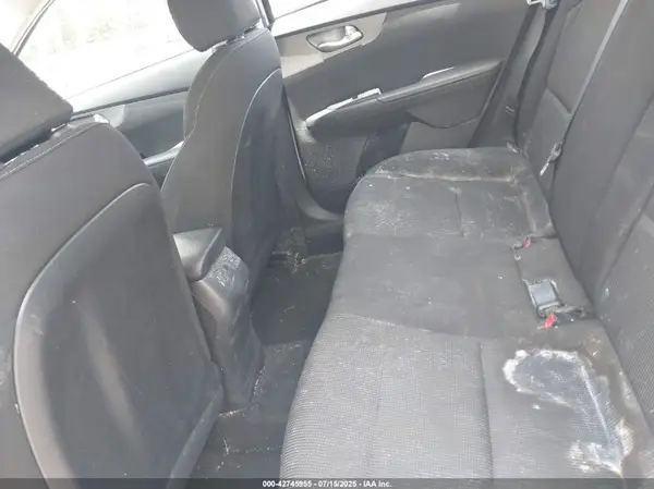 3KPF24AD0ME267231 2021 KIA FORTE - Image 8