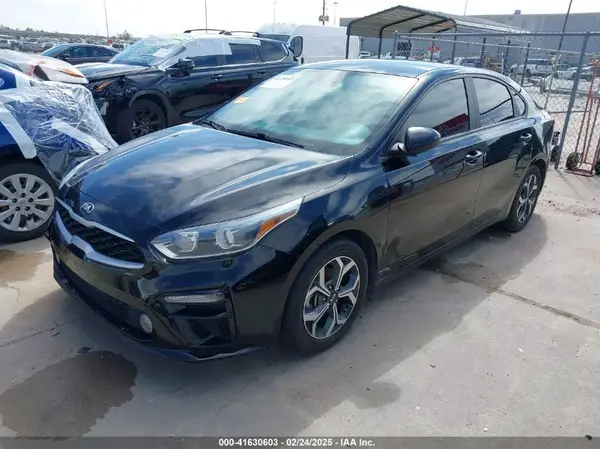 3KPF24AD0ME267391 2021 KIA FORTE - Image 2