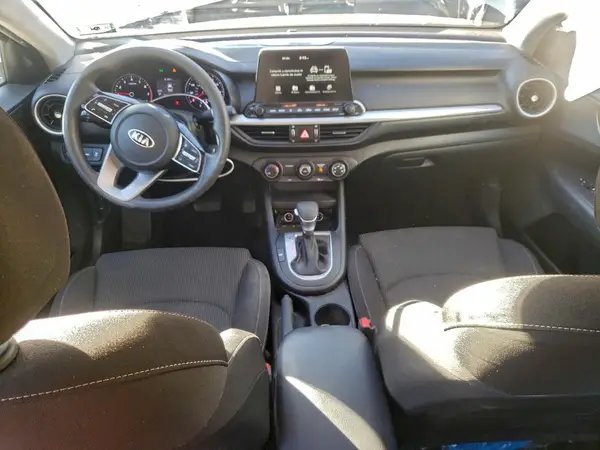 3KPF24AD0ME268041 2021 KIA FORTE - Image 8