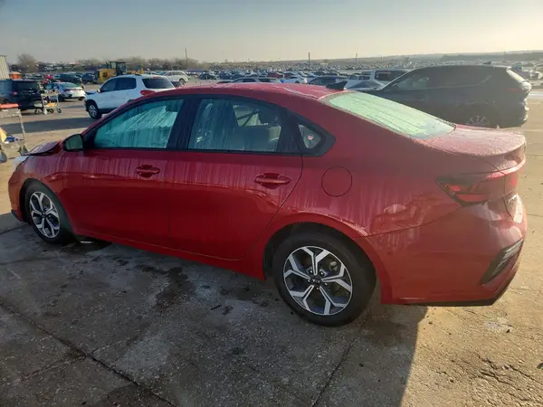 3KPF24AD0ME271828 2021 KIA FORTE - Image 2