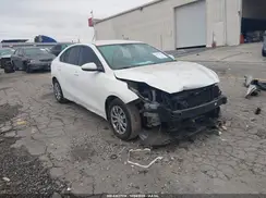 3KPF24AD0ME275099 2021 KIA FORTE