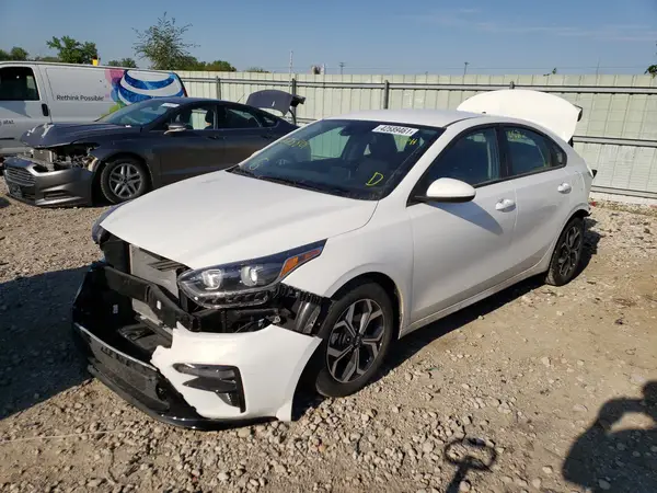 3KPF24AD0ME275801 2021 KIA FORTE - Image 2