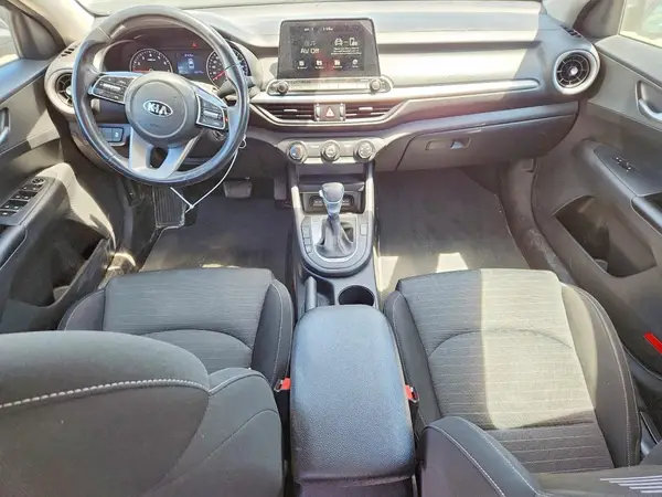 3KPF24AD0ME275815 2021 KIA FORTE - Image 8