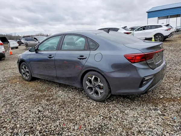 3KPF24AD0ME275992 2021 KIA FORTE - Image 2