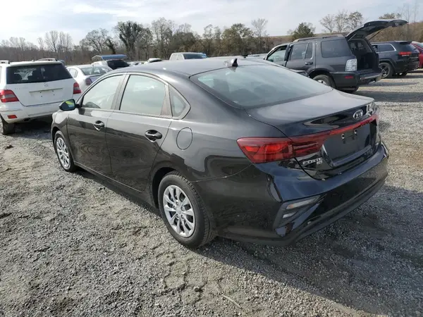 3KPF24AD0ME277175 2021 KIA FORTE - Image 2