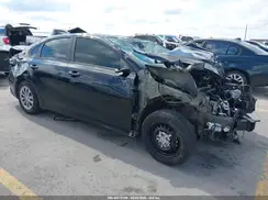 3KPF24AD0ME277337 2021 KIA FORTE