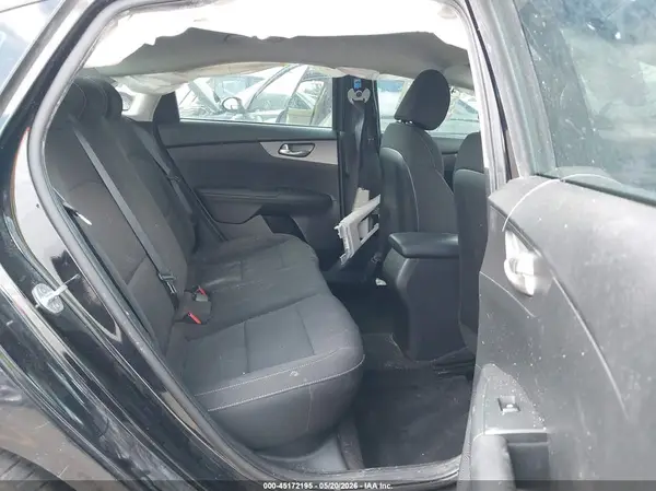 3KPF24AD0ME277337 2021 KIA FORTE - Image 8