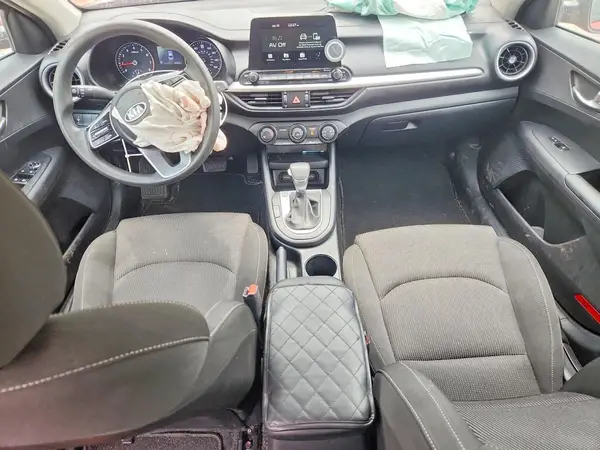 3KPF24AD0ME278679 2021 KIA FORTE - Image 8