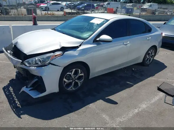 3KPF24AD0ME279430 2021 KIA FORTE - Image 2