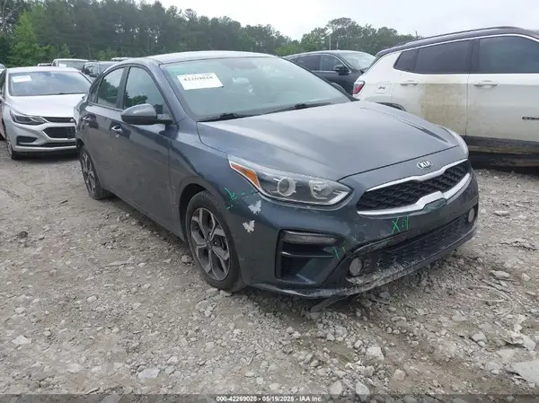 3KPF24AD0ME279637 2021 KIA FORTE - Image 1