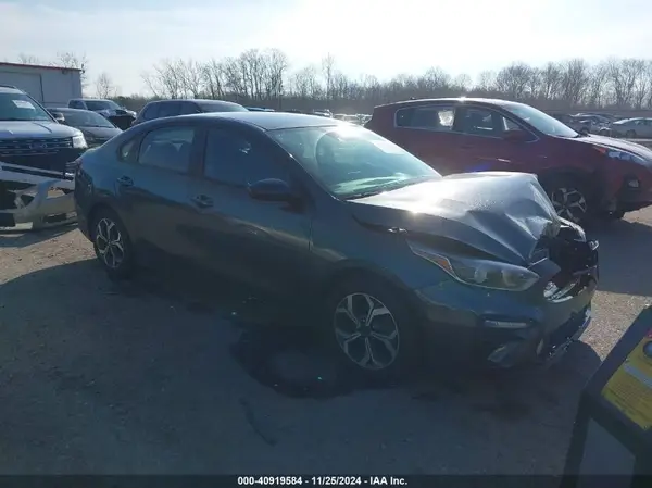 3KPF24AD0ME284966 2021 KIA FORTE - Image 1