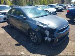3KPF24AD0ME285549 2021 KIA FORTE