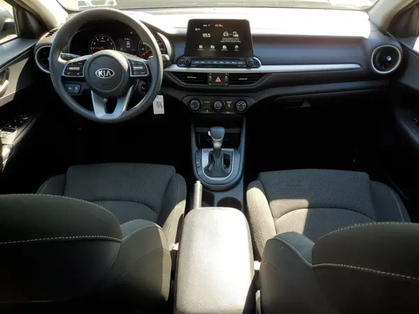 3KPF24AD0ME285664 2021 KIA FORTE - Image 8