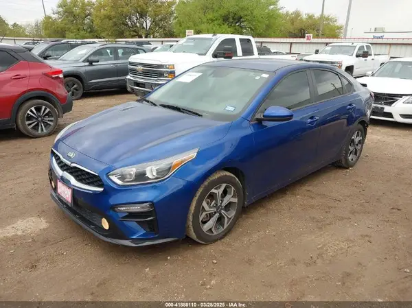 3KPF24AD0ME288497 2021 KIA FORTE - Image 2